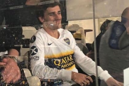 El francés hinchó por Boca desde uno de los palcos del Bernabéu