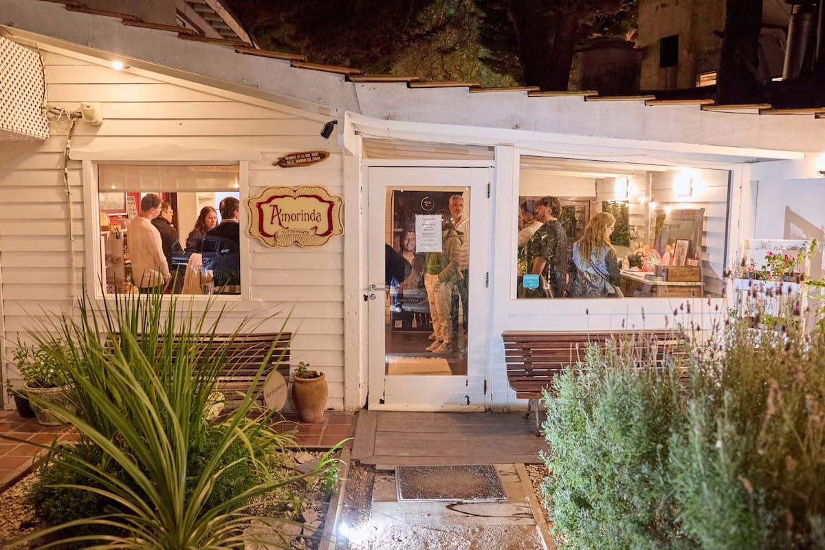 El frente de Amorinda, un ícono del balneario argentino