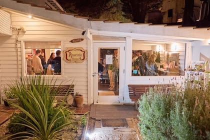 El frente de Amorinda, un ícono del balneario argentino