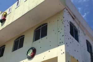 El frente de la alcaldía de San Miguel Totolapan, en el estado de Guerrero, tras ser baleado