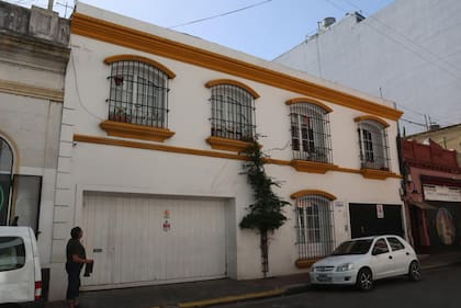 El frente de la casa, ubicada en Defensa 1368, San Telmo