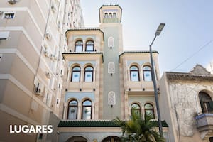 El frente de la tekkia de la Orden Sufí Halveti Yerrahi.