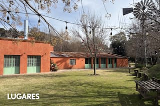 El chef que recorrió el mundo y volvió a su pueblo para montar un restaurante único en una chacra familiar