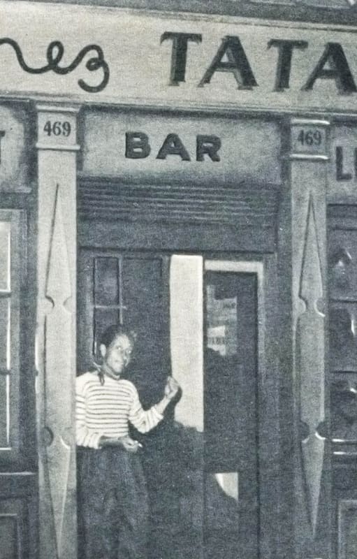 El frente del bar en el barrio de Retiro.