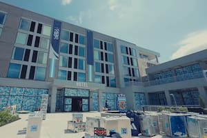 El frente del hotel Origin, en Kansas City, el búnker de la selección argentina en el estado de Missouri