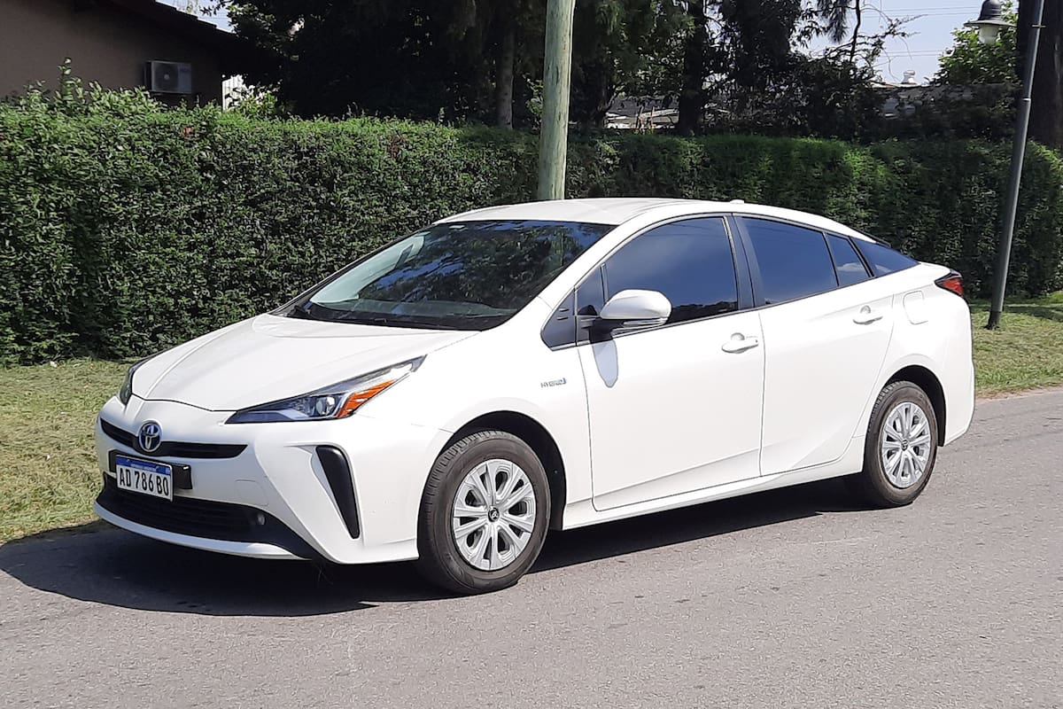 El frente del Toyota Prius fue totalmente renovado. Además, sus líneas son ahora más redondeadas