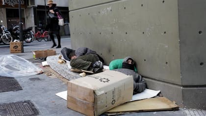 La cantidad de gente en situación de calle creció considerablemente