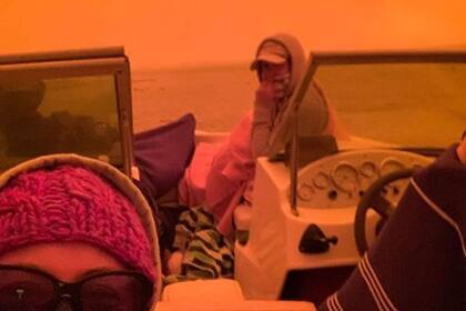 El fuego comenzó en septiembre pero desde ayer fue avivado por las altas temperaturas y los fuertes vientos