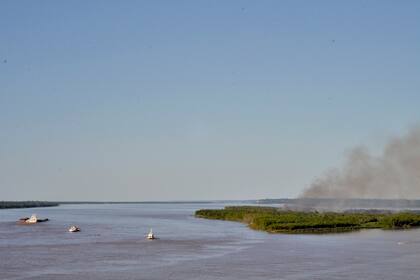 El fuego en el delta entrerriano calentó el clima político de la provincia y hubo cruce de acusaciones