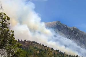 El fuego se reactivó en Epuyén