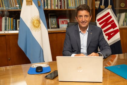El funcionario conducía un ente de 6900 empleados