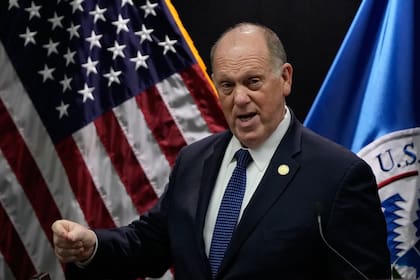 El funcionario respaldó la decisión de Donald Trump sobre los operativos del ICE