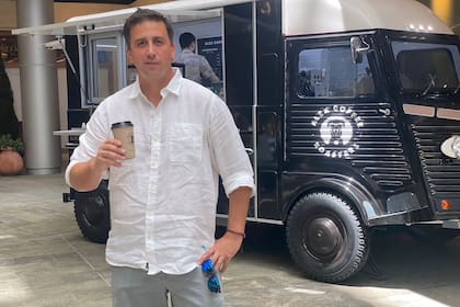 El fundador de Alex Coffee Roasters, Juan Ferrari, va por las franquicias