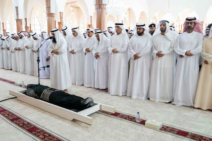 El funeral de Al-Qasimi, hoy en Emiratos Árabes Unidos