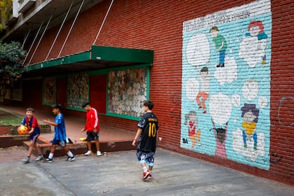 El fútbol, presente