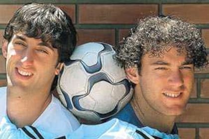 Diego y Gabriel Milito, 'hermanos de selección', una producción de LA NACION en tiempo de Bielsa como entrenador nacional
