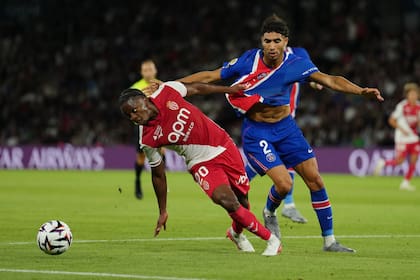 El futbolista Achraf Hakimi irá a juicio tras ser acusado de abusar de una joven.