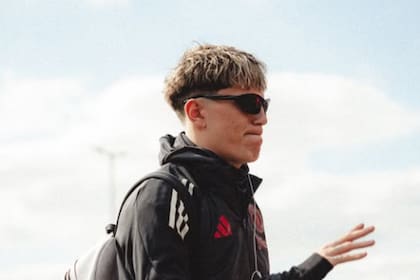 El futbolista está cerca de irse el Manchester United (Foto: @garnacho7)