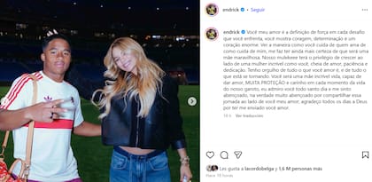 El futbolista hizo el feliz anuncio a través de sus redes sociales