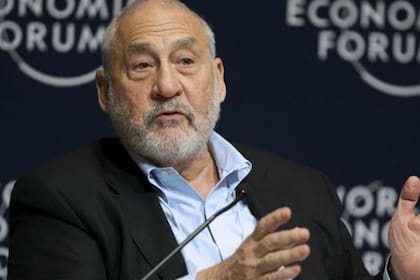 El ganador del Nobel de Economía cree que "hay mucho optimismo irracional, tanto de parte de los prestatarios como de los prestamistas" de Argentina"