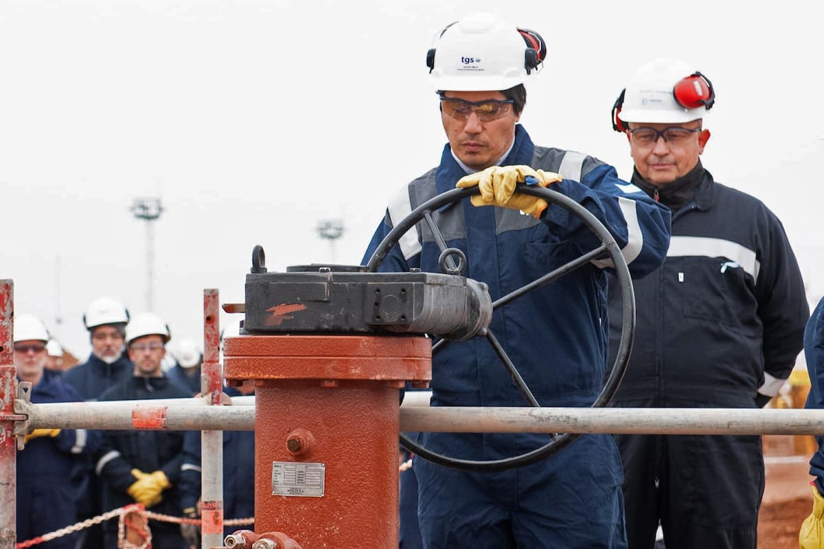 El gasoducto Néstor Kirchner tardó 11 meses en construirse