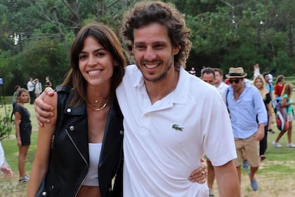 El Gato está saliendo con Helena Ayerza, modelo e influencer