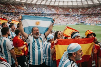 El gato que predijo varios triunfos a lo largo del Mundial vaticinó que España vencerá a Argentina en la final