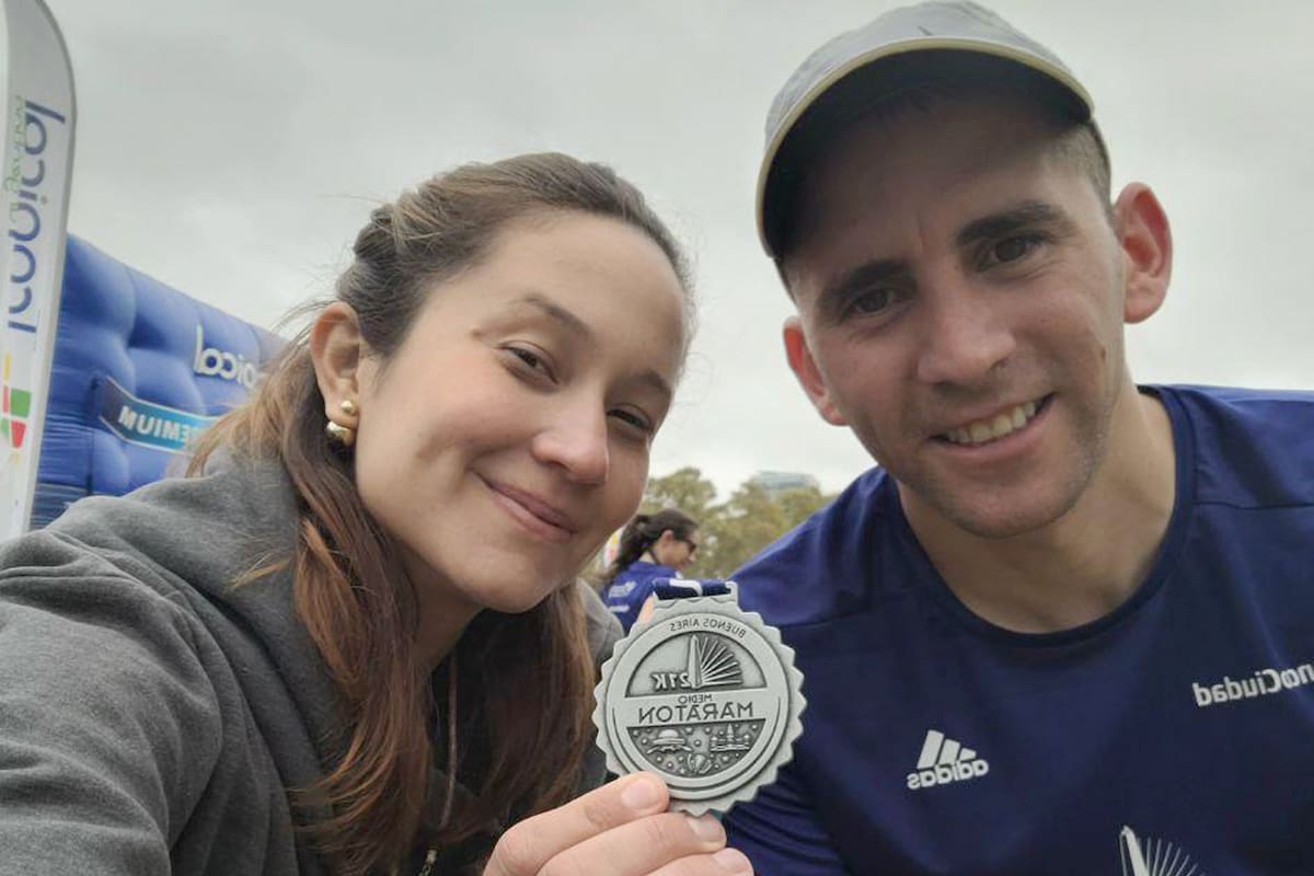 El gendarme argentino Nahuel Gallo y su pareja, la venezolana María Alexandra Gómez García