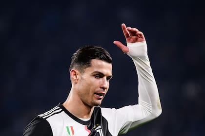 El gesto de desencanto de Cristiano Ronaldo, que se fue reemplazado ante Milan