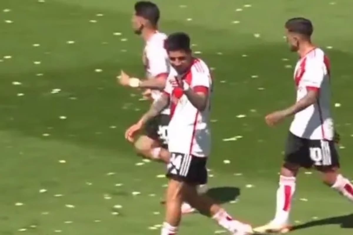 El gesto de Enzo Pérez a Marcos Rojo tras el gol de Salomón Rondón