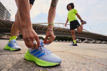 El gigante deportivo Adidas ofrece un amplio catálogo de ropa, zapatillas y accesorios