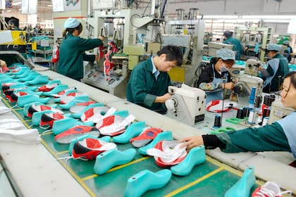 El gigante está dando grandes pasos en la creación de una industria de alta tecnología que competirá con EE.UU.