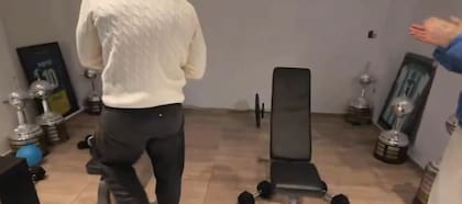 El gimnasio de la casa de Davo Xeneize (Foto: Captura de video)