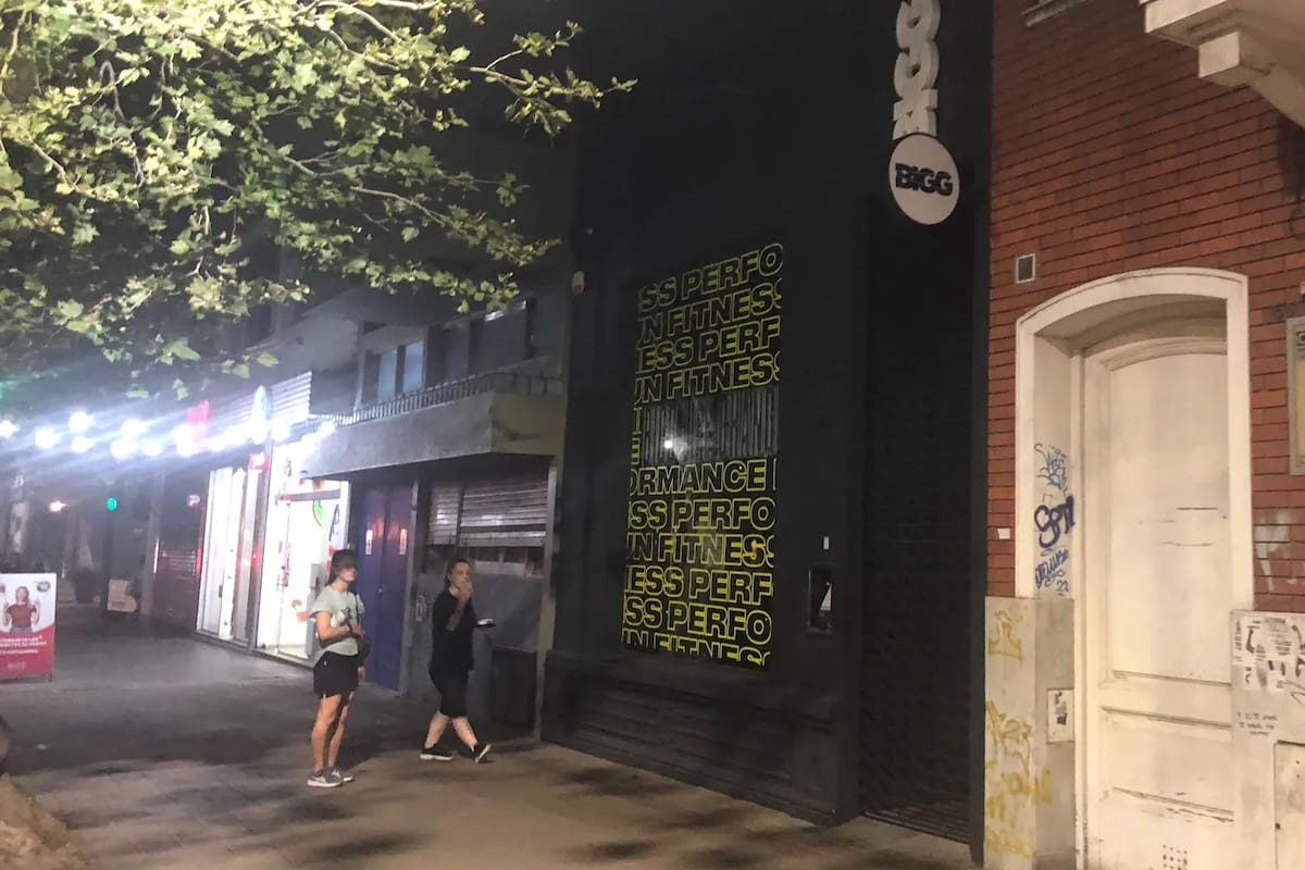 El gimnasio en donde fue encontrado muerto el hombre de 48 años