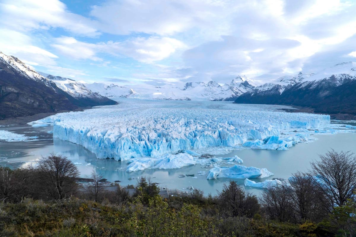 El Glaciar Perito Moreno representa una de las grandes insignias naturales argentinas