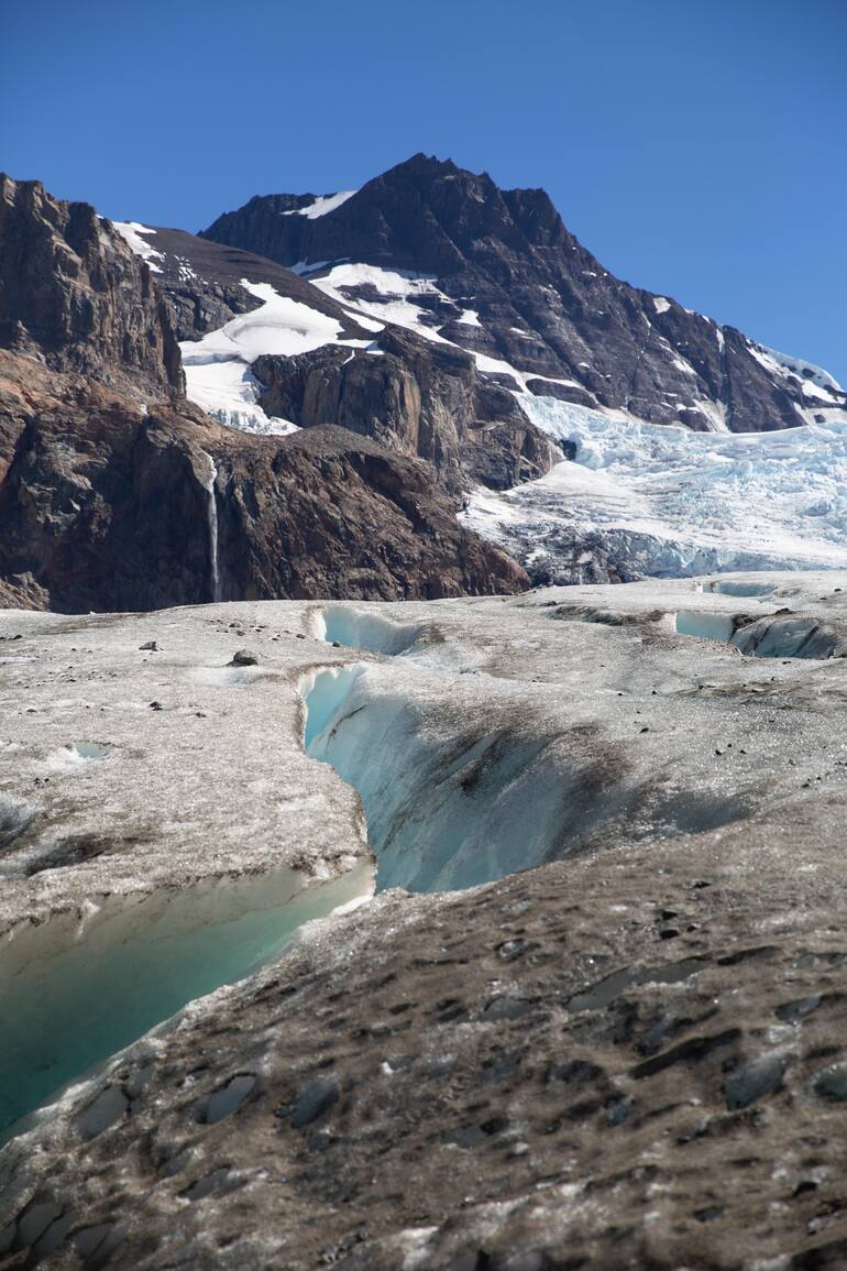 El glaciar se encuentra en las inmediaciones de la reserva Los Huemules.