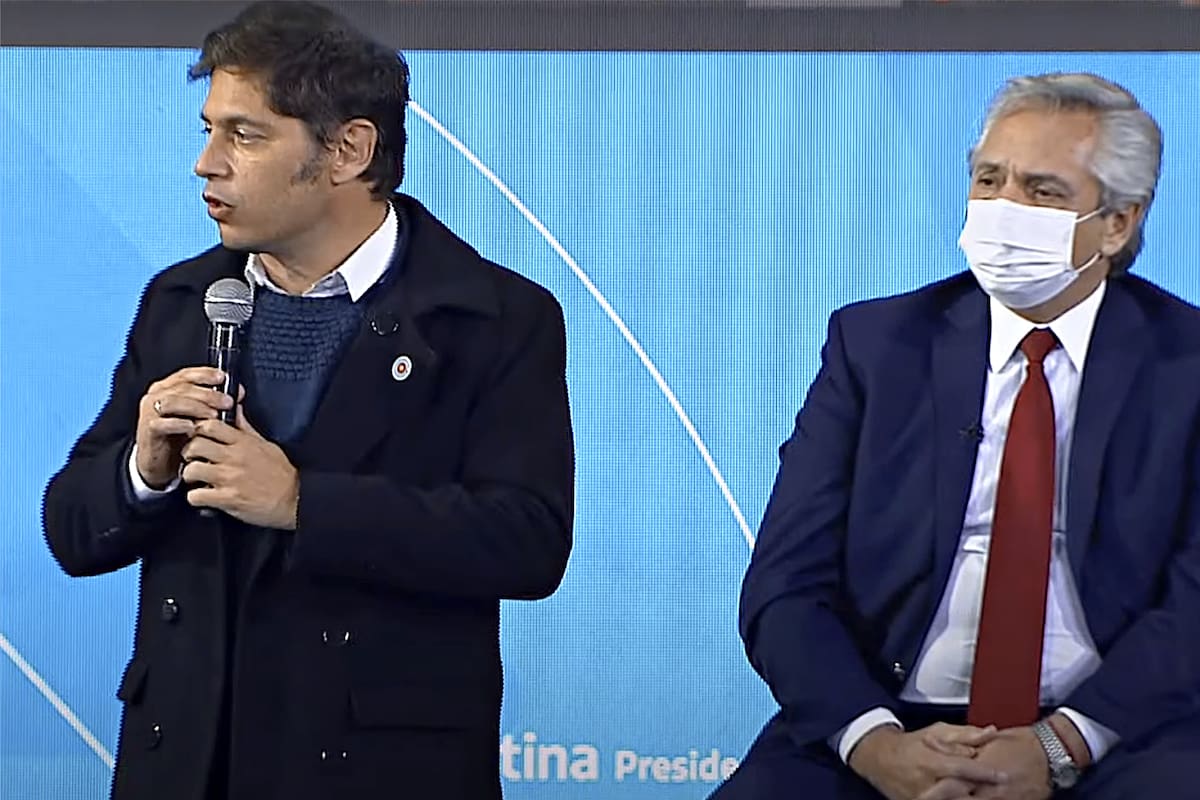 El gobenador Axel Kicillof y el presidente Alberto Fernández, en un acto de la semana que pasó en Lomas de Zamora