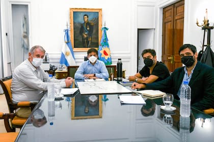El gobernador Axel Kicillof se reunió con el Presidente de AUBASA, Ricardo Lissalde.