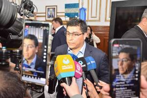 EL gobernador Claudio Vidal, enfrentado con el kirchnerismo