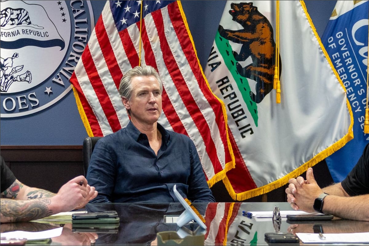 El gobernador de California, Gavin Newsom, permanecerá en el cargo hasta el lunes 4 de enero, jornada que marcará la transición hacia una nueva administración