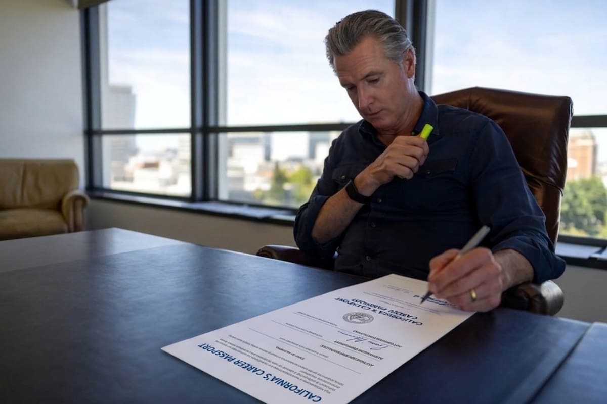 El gobernador de California, Gavin Newsom, presentó una iniciativa para fomentar la creación de oportunidades de empleo bien remuneradas