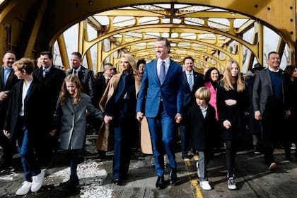 El gobernador de California hizo nuevos nombramientos en su gabinete