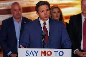 El gobernador de Florida firmó una ley que requiere que la Junta de Administración Estatal desarrolle un plan para retirar su inversión en empresas chinas