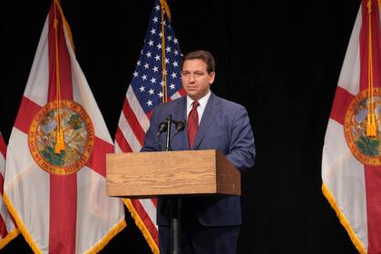 El gobernador de Florida, Ron DeSantis, dio a conocer qué haría si llegara a la presidencia