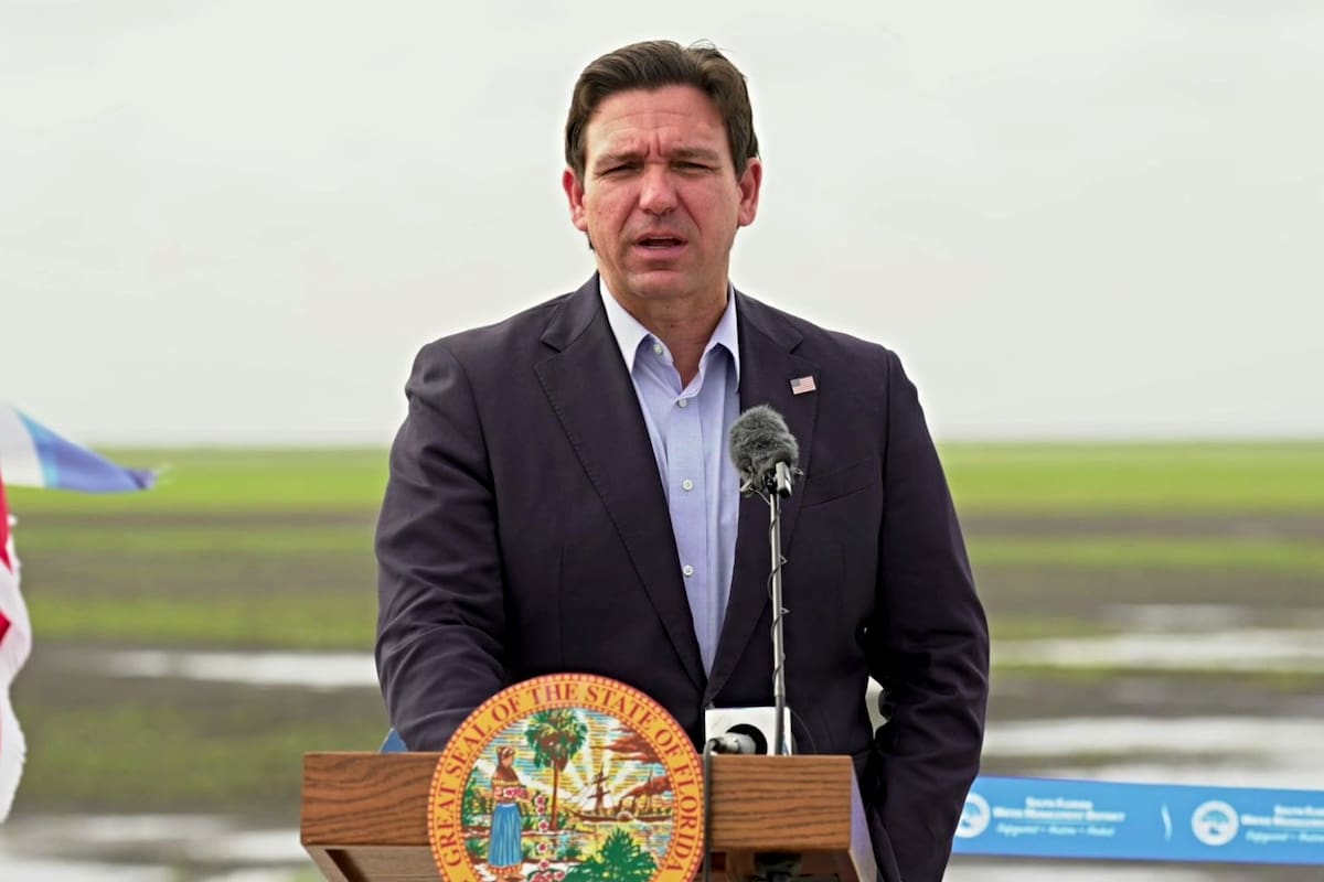 El gobernador de Florida, Ron DeSantis, promulgó la legislación el pasado jueves 16 de mayo de 2024