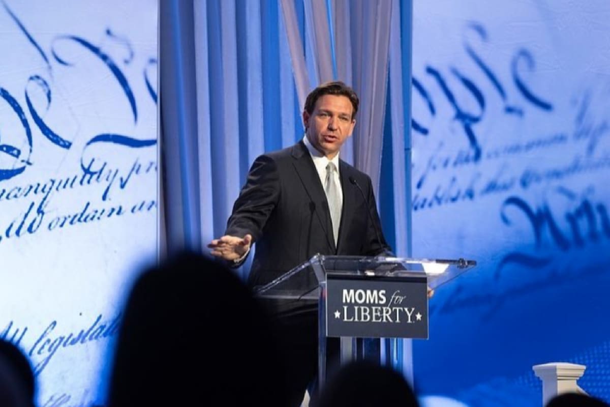 El gobernador de Florida, Ron DeSantis, respondió sobre el uso de drones contra los cárteles mexicanos de droga (foto de archivo)