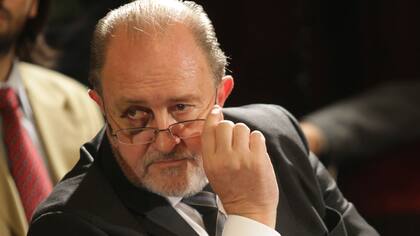 Carlos Verna, gobernador pampeano