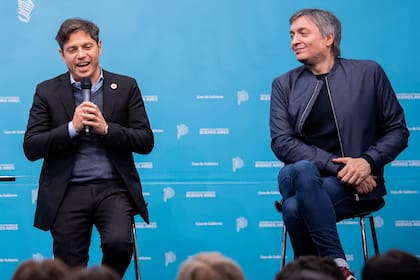 El gobernador de la provincia de Buenos Aires, Axel Kicillof y, el diputado nacional Máximo Kirchner