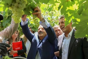 El gobernador de La Rioja, Ricardo Quintela, en febrero pasado, con Sergio Massa