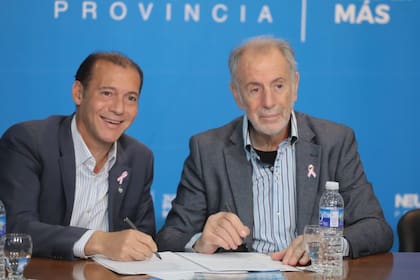El gobernador de Neuquén, Omar Gutiérrez, junto al secretario de Planificación del Desarrollo y la Competitividad Federal, Jorge Neme